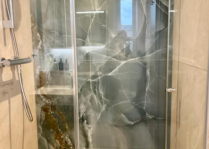 In Fusslaeufiger Naehe Zu Airport-messe 2 Lägenhet Düsseldorf